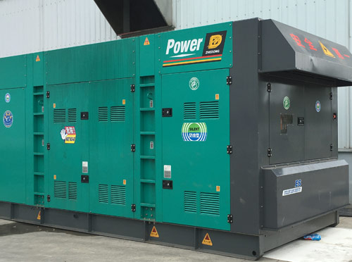 阿勒泰升级发电机组的过程中需要注意哪些安全事项？